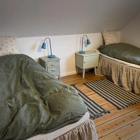 Bed & Breakfast Jm *
