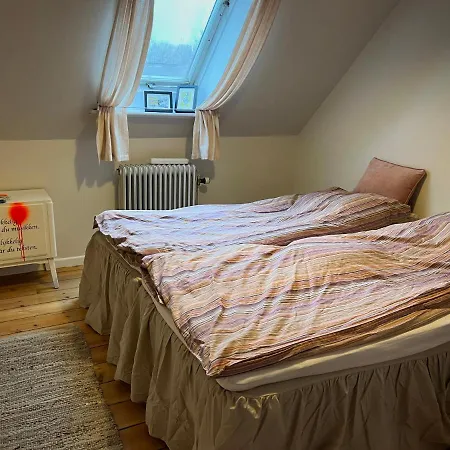 Bed & Breakfast Jm *